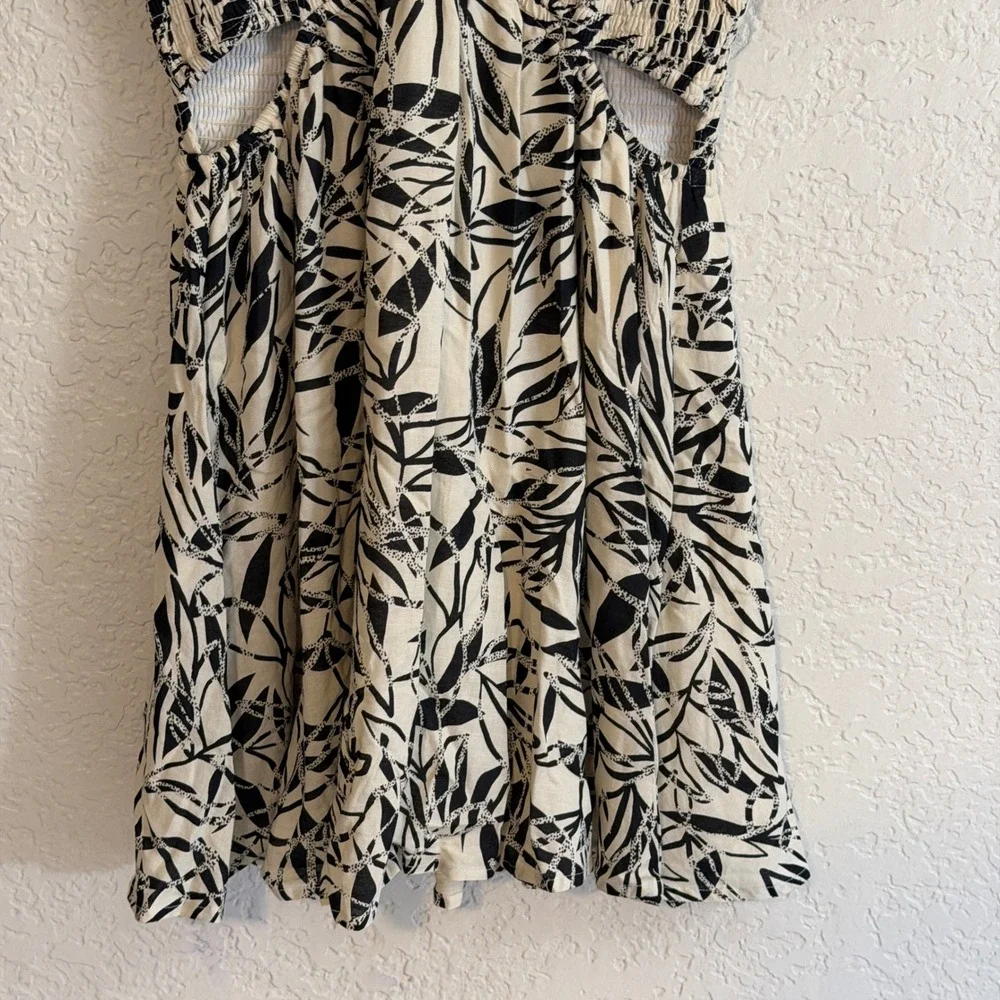 Jessica Simpson Dress Women L Black Leaf Print Smocked Waist Cutout NEW - Picture 5 of 11